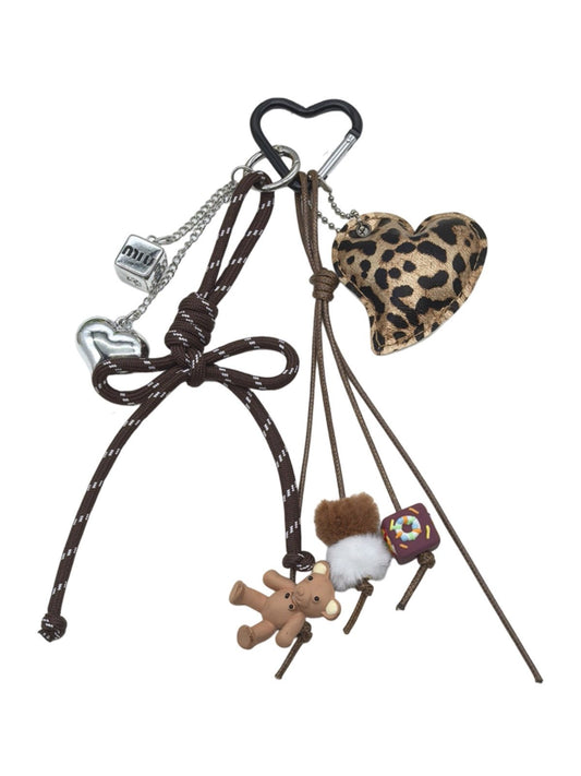 Bijou de Sac Cœur Léopard Savana - Rubans & Breloques Peluche - Style Sauvage Chic